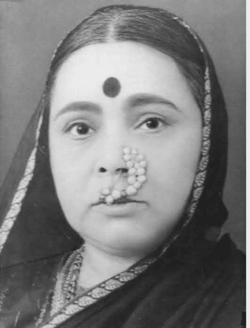 Portrait of Smt Parvatibai Mahindrakar, founder of the trust